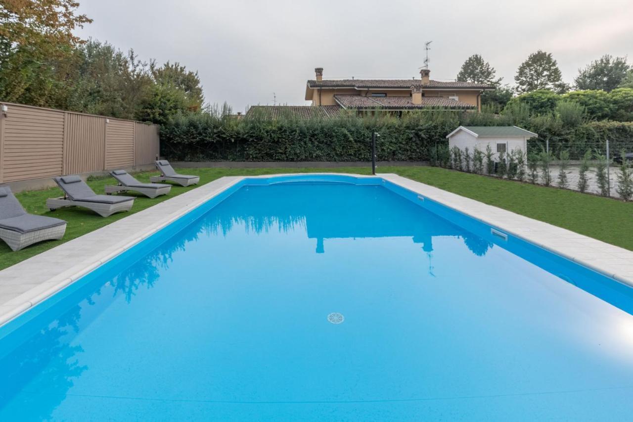 Novellara Villa Petra מראה חיצוני תמונה